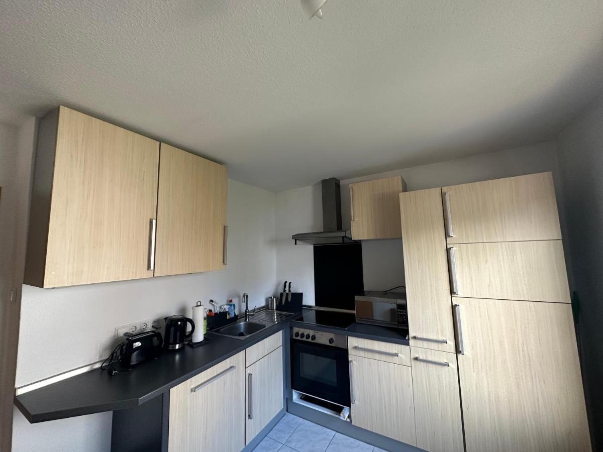 Ferienwohnung Zentral In Stadt- Und Bodenseenahe Friedrichshafen Exteriör bild